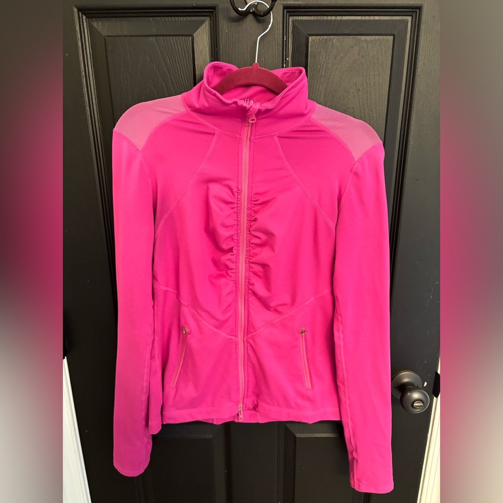 Zella Activewear Zip Up Jacket - Picture 5 of 6